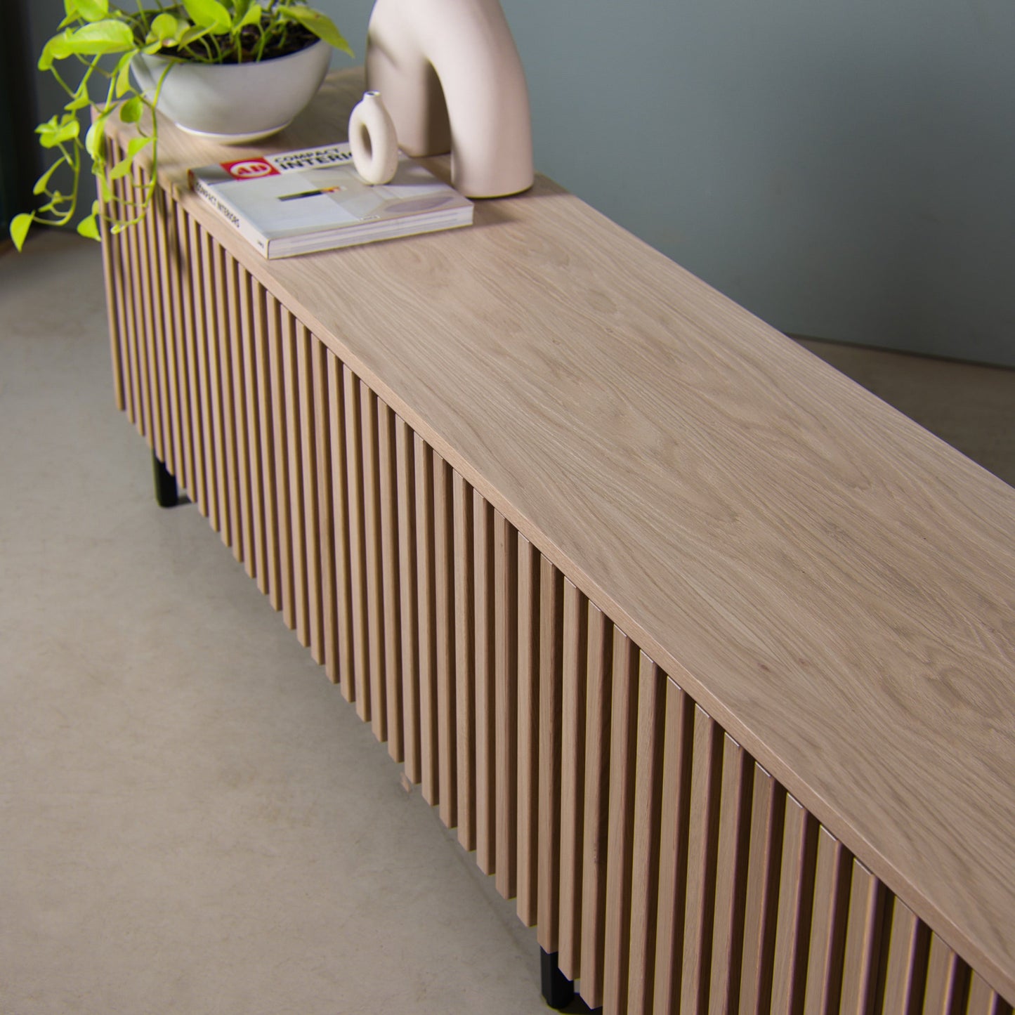 Fluted Oak Cabinet, Neutral