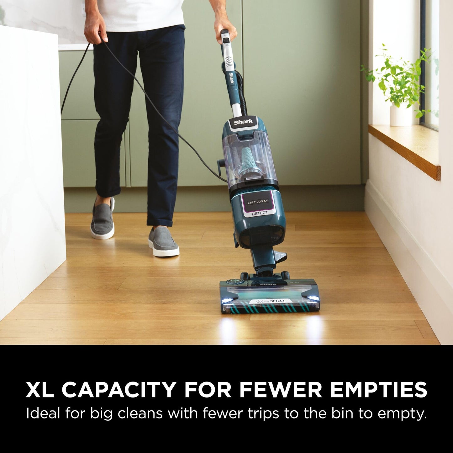 Shark Detect Pet Pro Corded Upright Vacuum Cleaner - LA450UKT