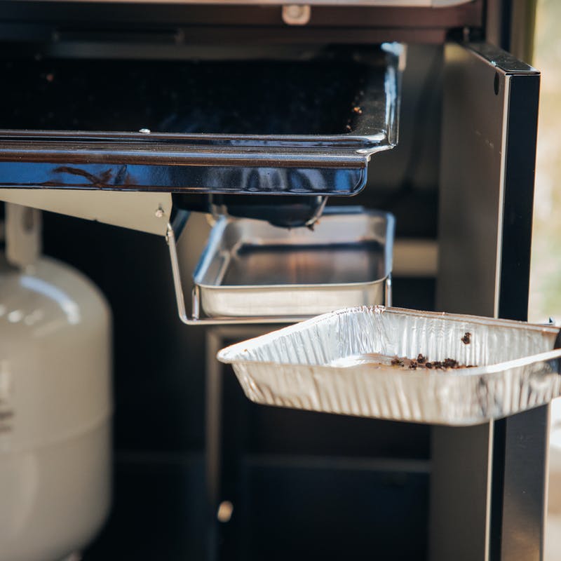 GENESIS E-325s Natural Gas Grill