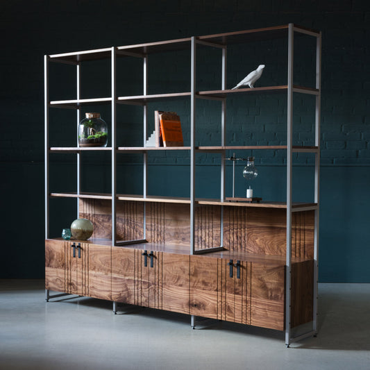 Walnut Shelving Unit, Novo