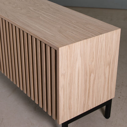 Fluted Oak Cabinet, Neutral