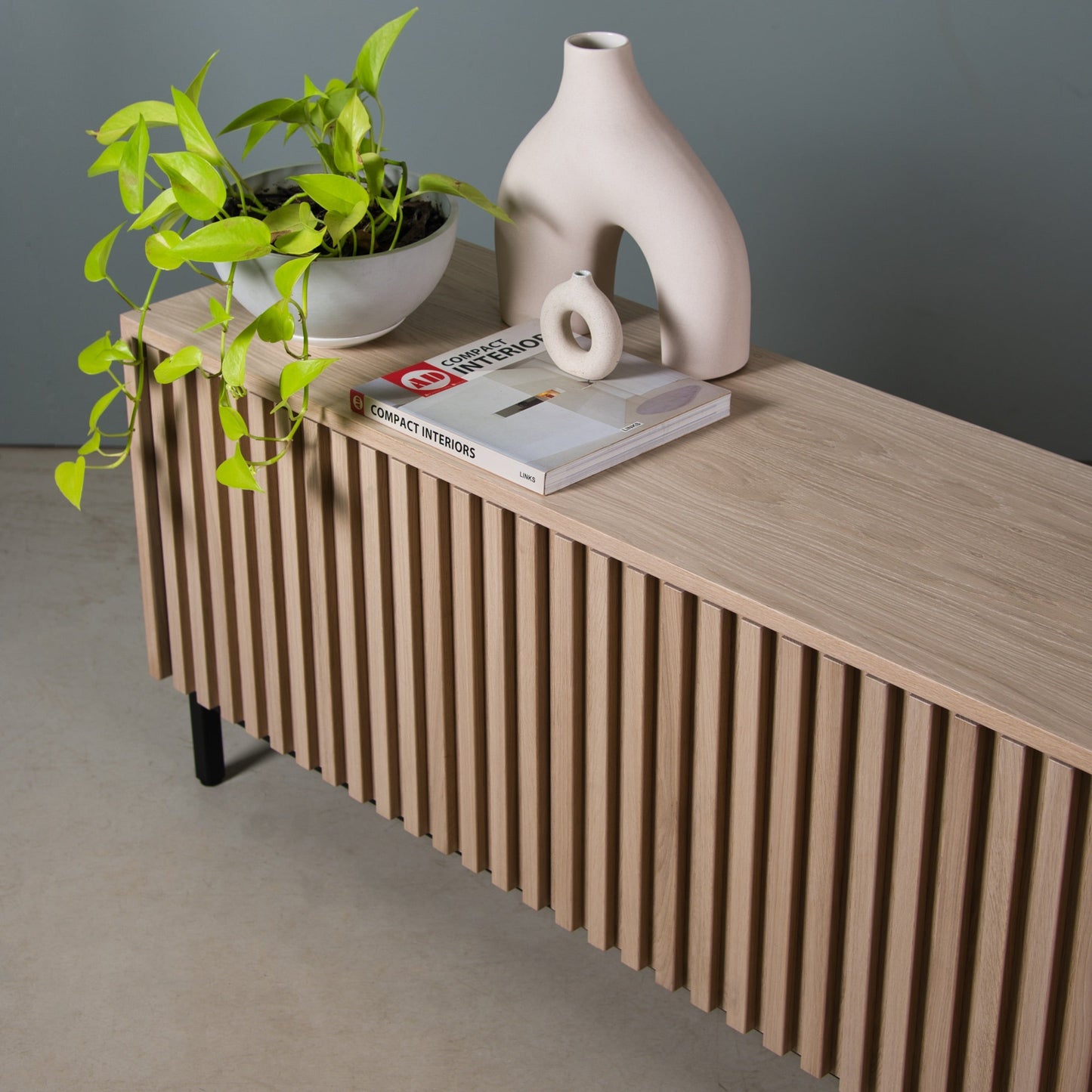 Fluted Oak Cabinet, Neutral