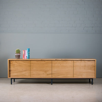 Oak TV Bench, Heko