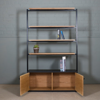 Black Oak Bookshelf, Quin